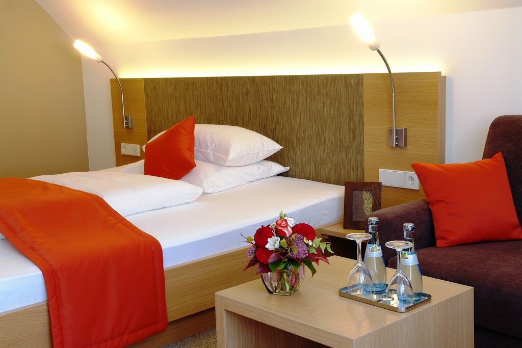 Hotel Gasthof Krone Niederstetten المظهر الخارجي الصورة